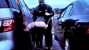 play Chatte ayant des relations sexuelles avec celui qui aime le porno