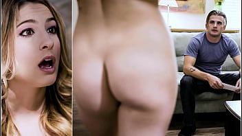play In macchina, le dà xxx orali e fa xxx con questo ragazzo dotato