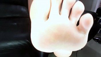play The blonde girl creates the most beautiful perversions for you